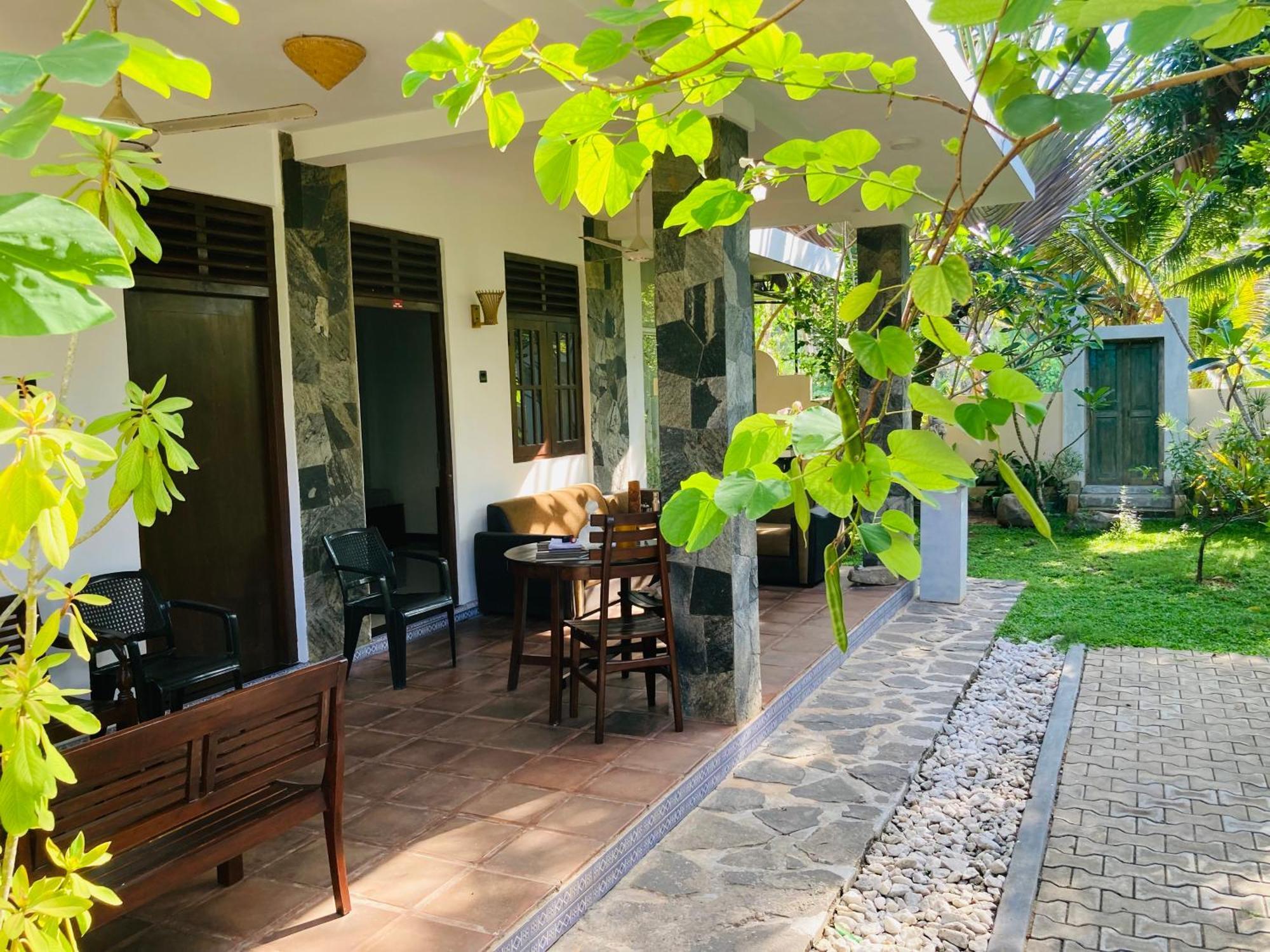 The Mango Leaf Hotell Matara Exteriör bild